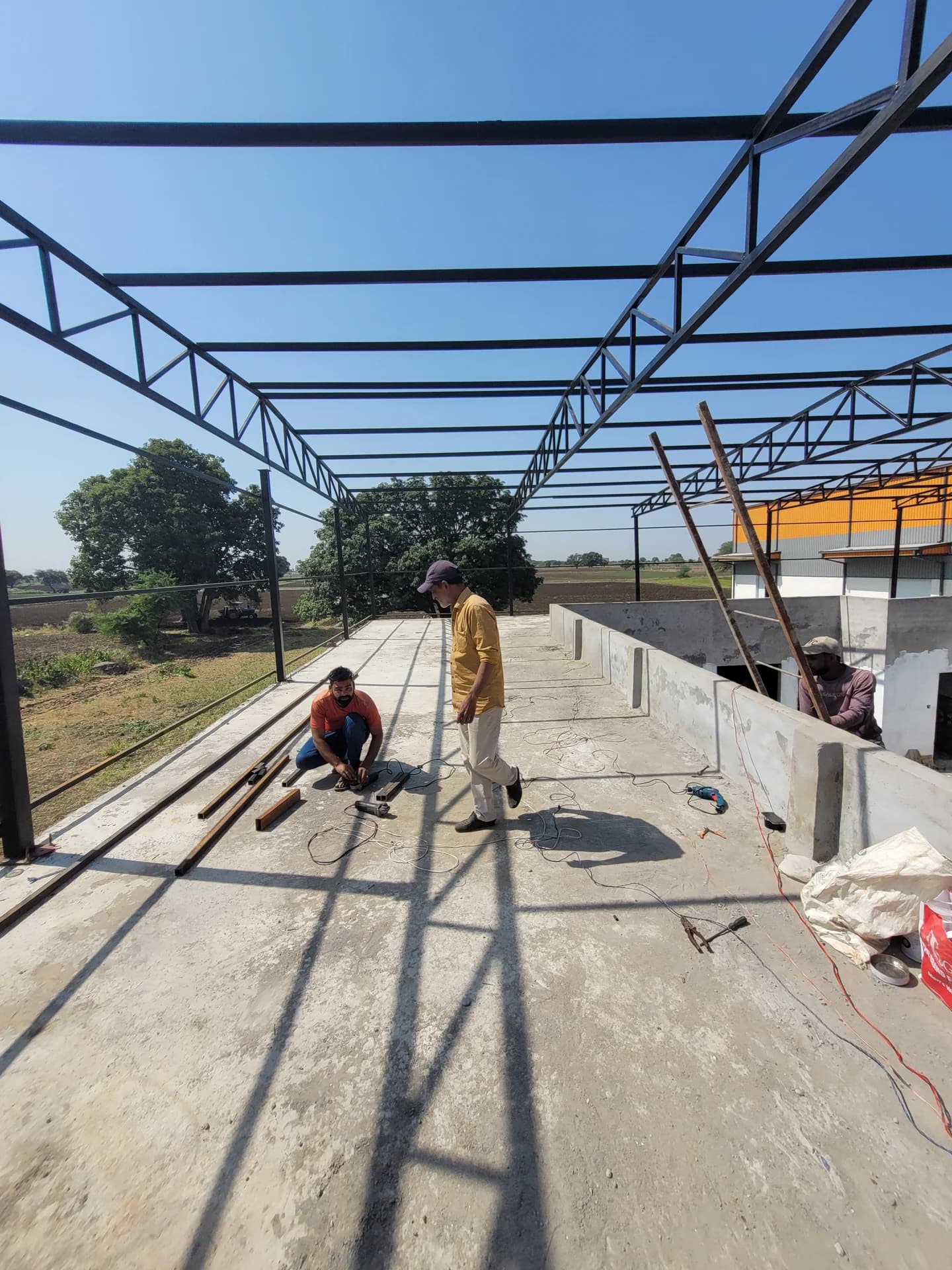 PEB (Pre-Engineered Building)