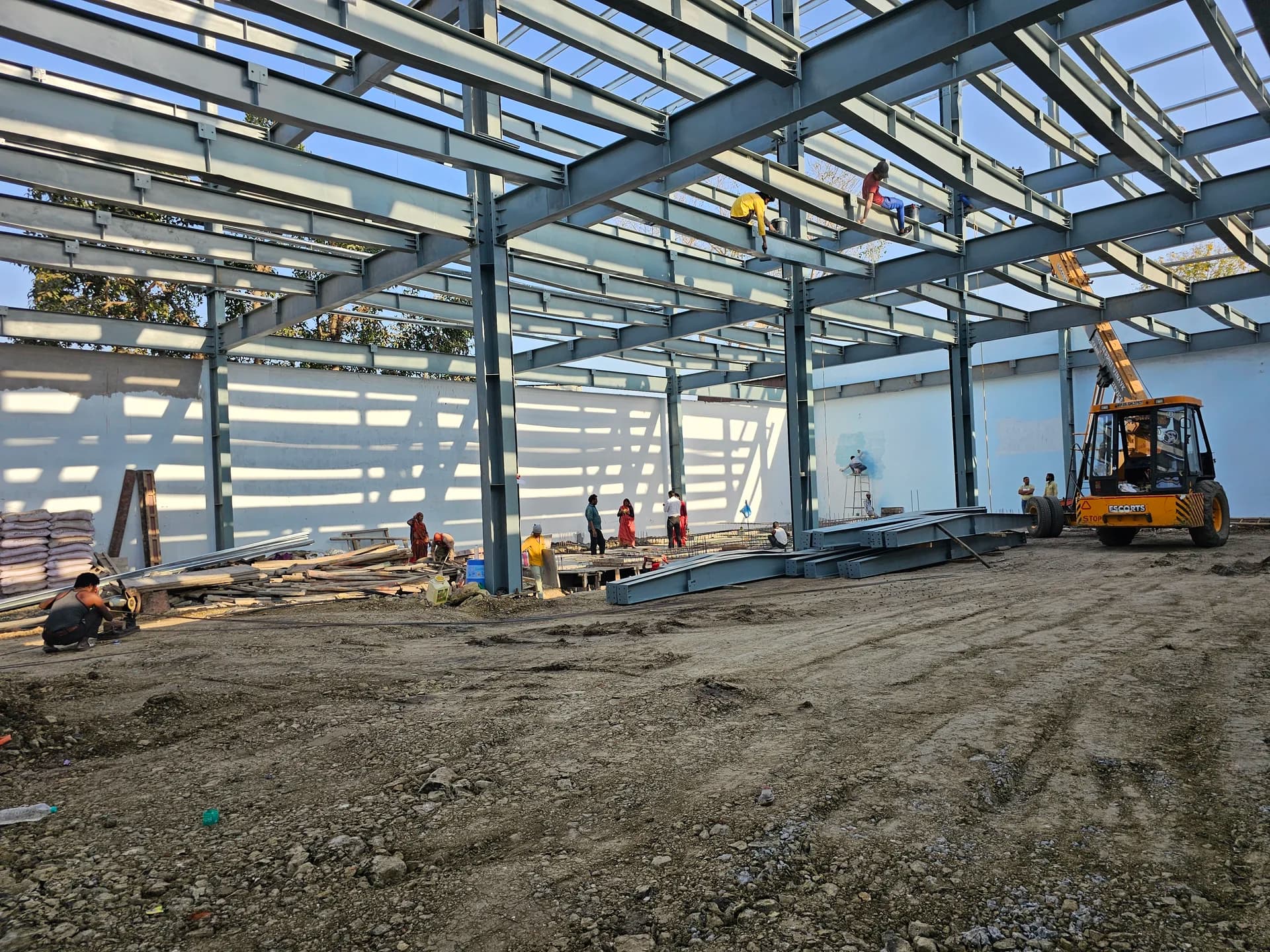 PEB (Pre-Engineered Building)